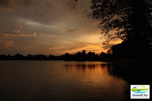 zachód słońca, jezioro, kuty, czarna kuta
